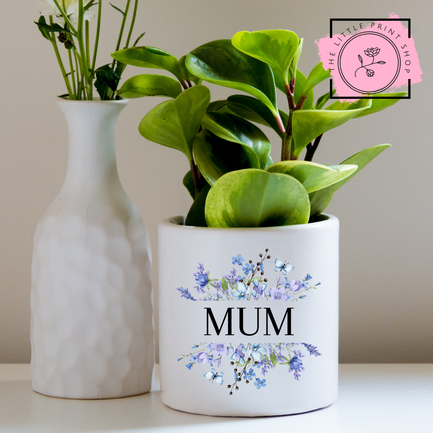 Floral Vase Decal - Mum - Black Text - UV DTF 4 inch Decals