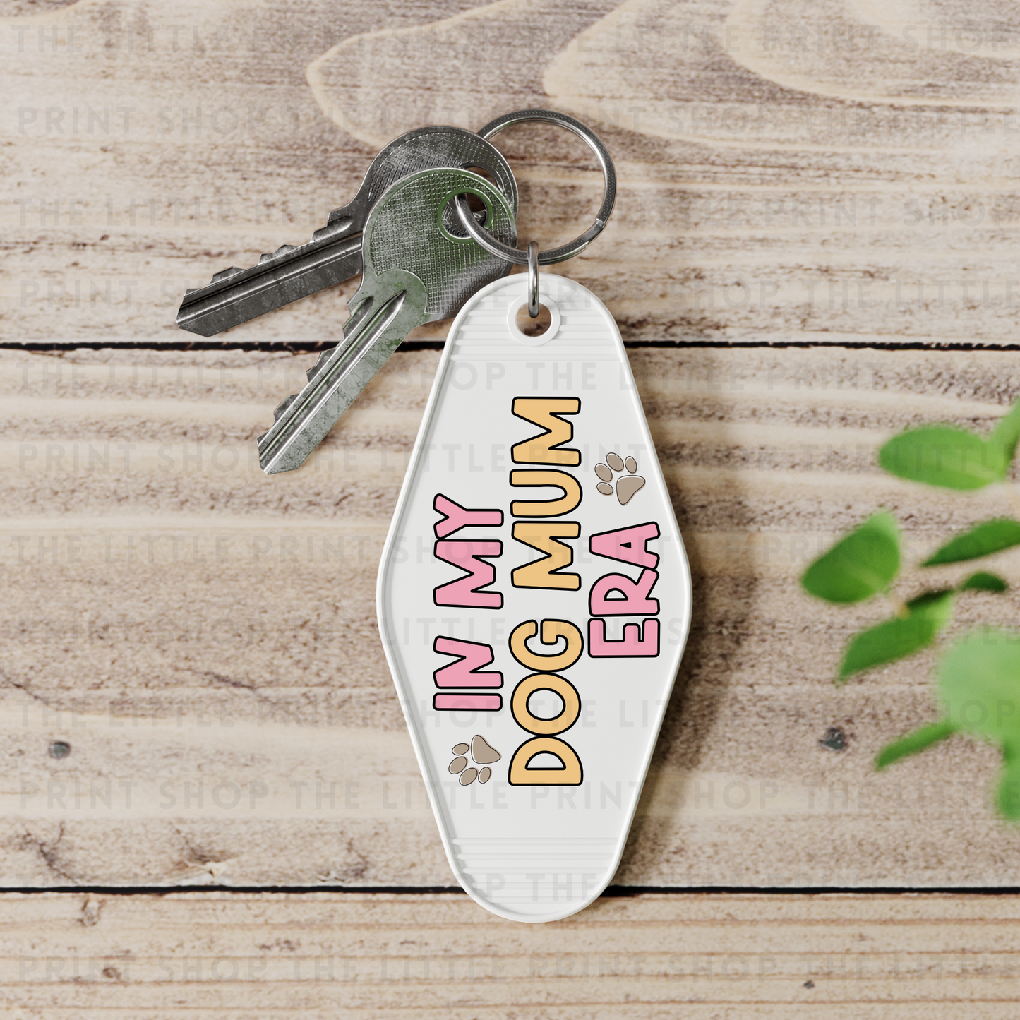 Dog Mum Era - UV DTF Motel Keyring Decal