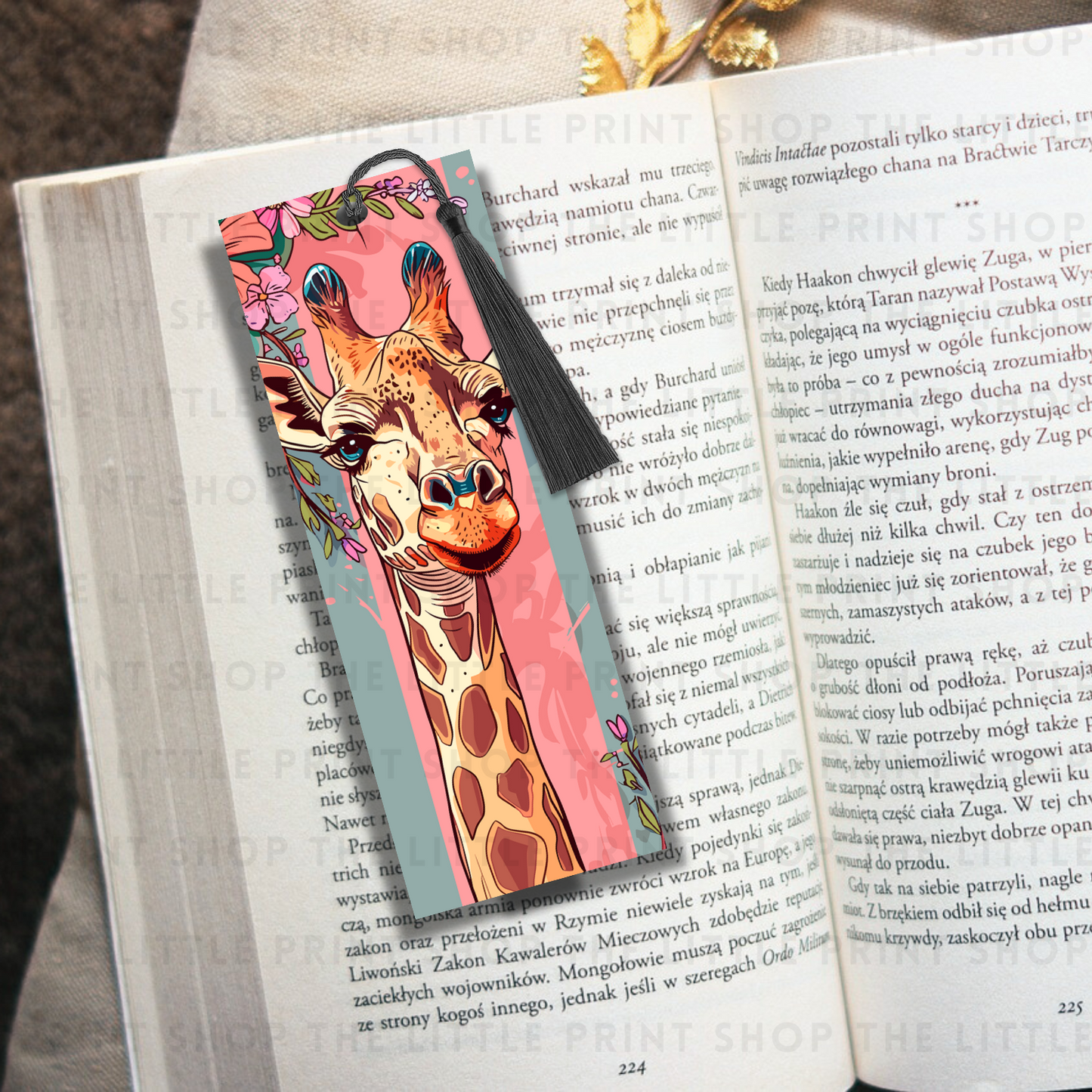 Giraffe - UV DTF 14cm x 5cm Bookmark Decal